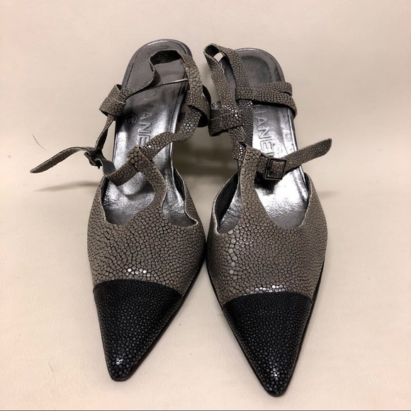 RARE! auth CHANEL stingray SHAGRENE size 38 heels - Picture 7 of 8